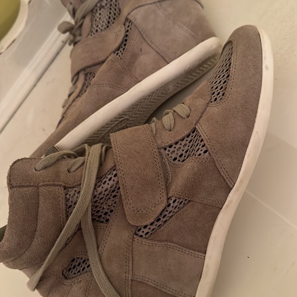 Ash Bowie Gray Suede Hidden Wedge Sneakers Side 40 - Picture 5 of 7